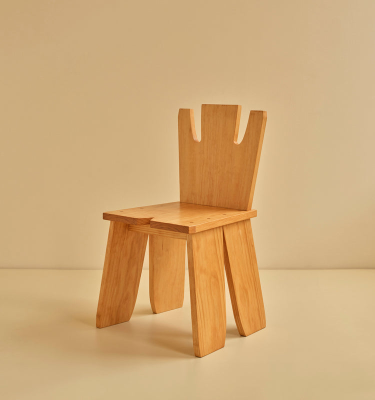 FOLK CHAIR